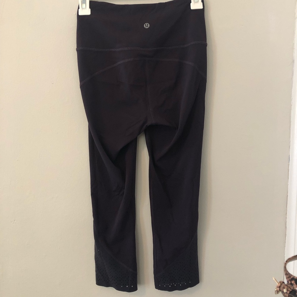 dark purple Lululemon leggings!!